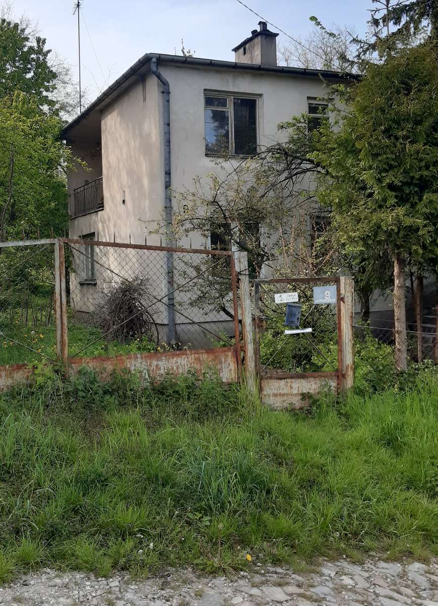 casa con fantasmas en Sandomierz rompecabezas en línea