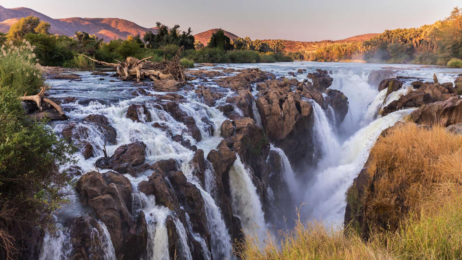 Epupa-Wasserfall in Namibia Puzzlespiel online