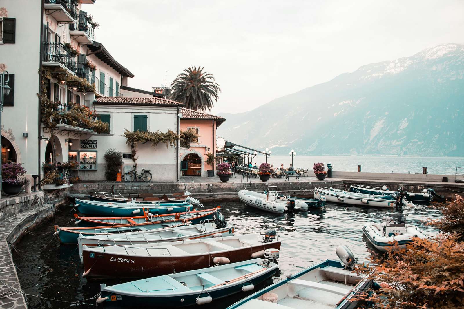 Lago de Garda, Itália puzzle online