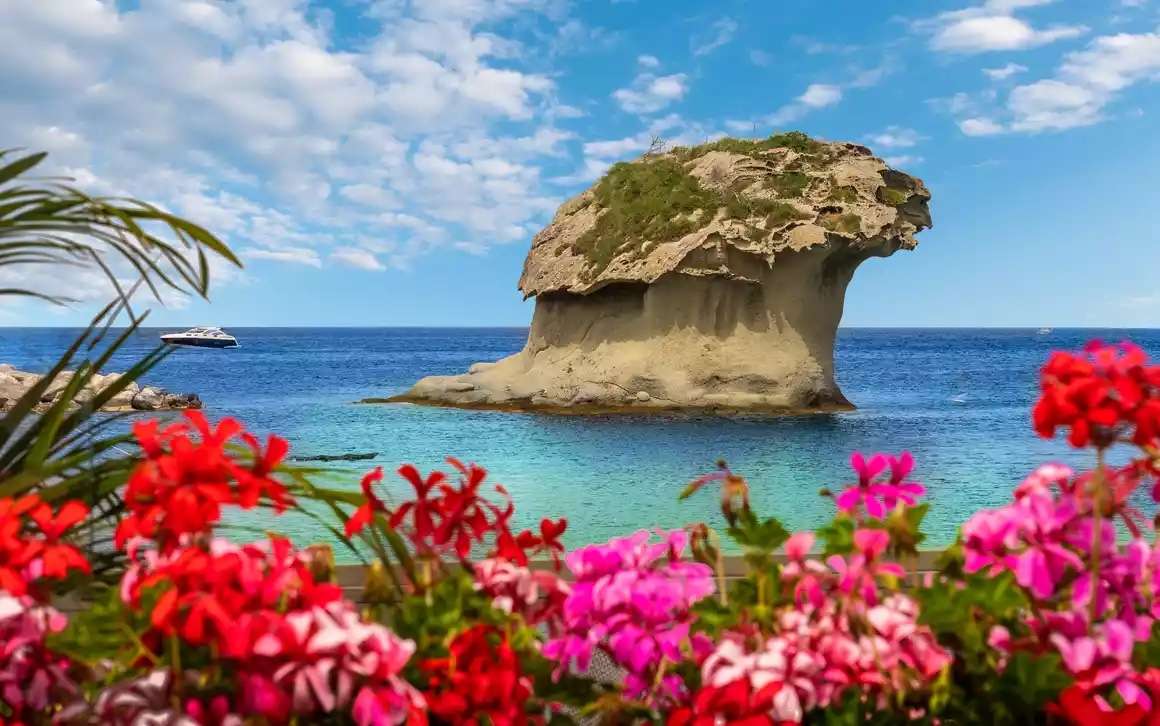 Ischia – Un miracolo della natura - puzzle online