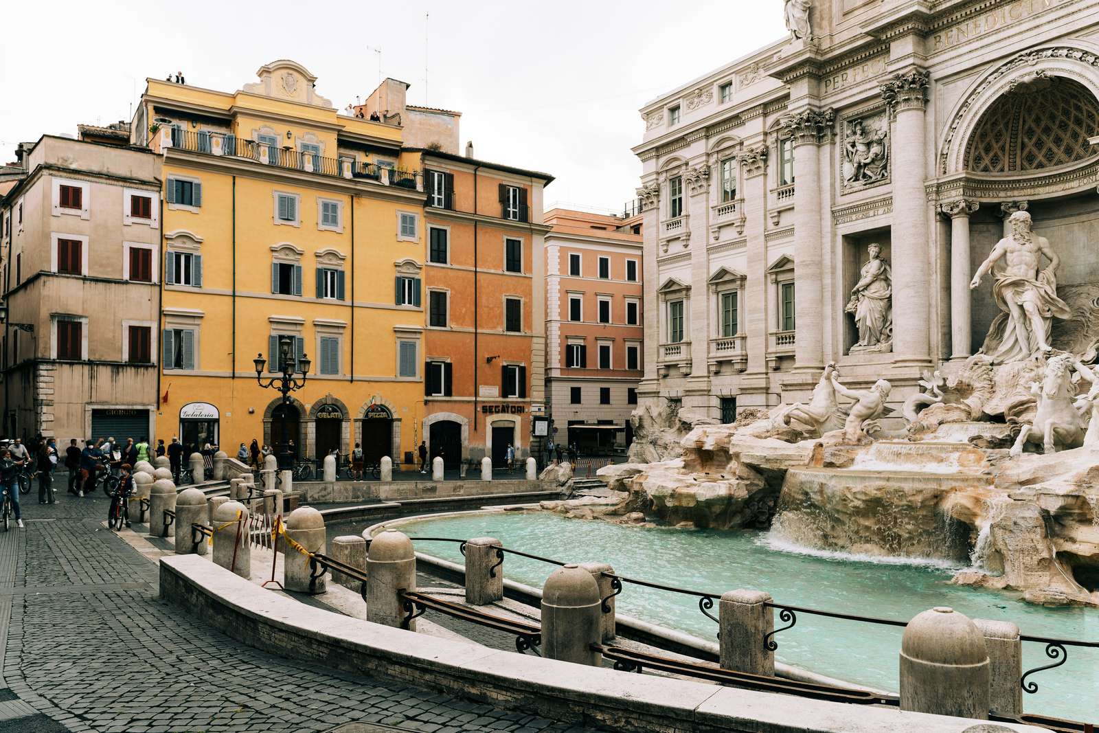 Praça de Trevi, Roma, Itália quebra-cabeças online