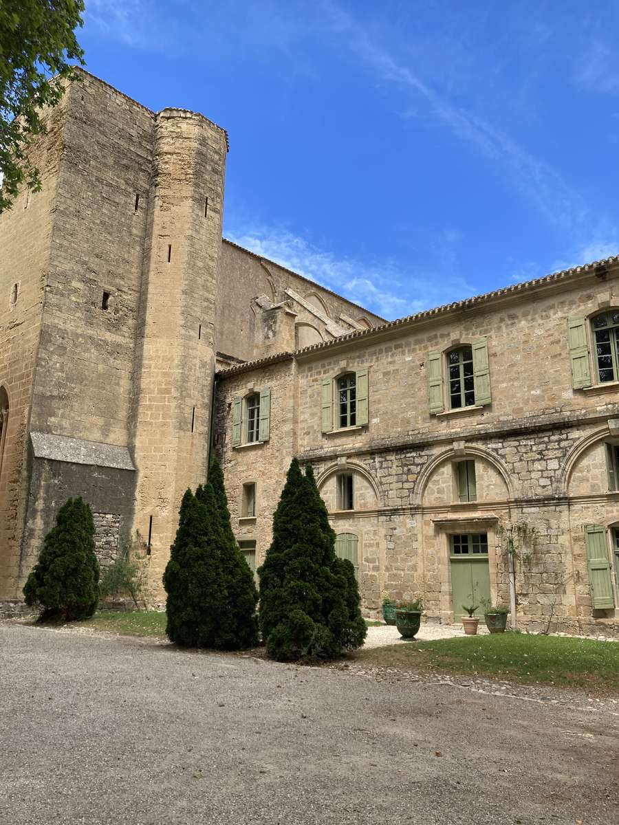 Abadia de Valmagne puzzle online