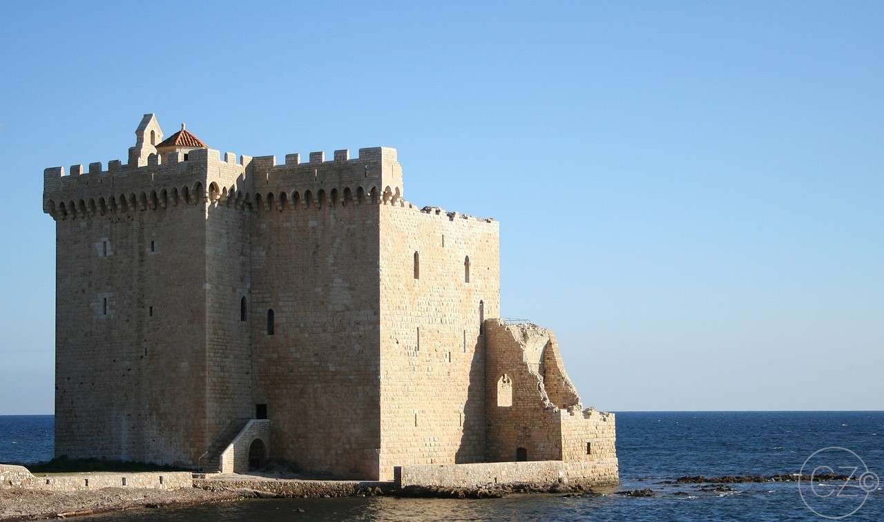 Île de Lérins, Château, Monastère puzzle en ligne