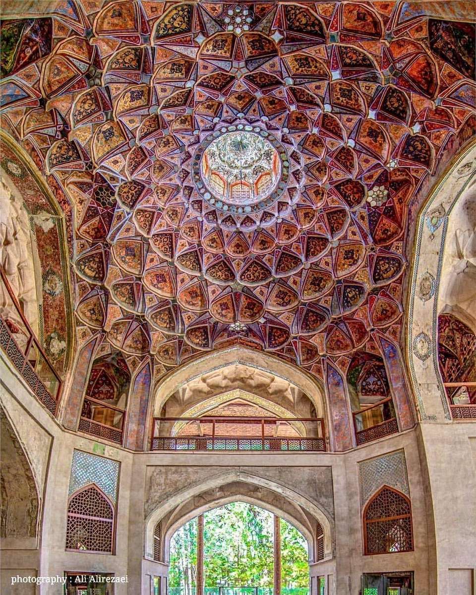 Palais Hasht-e Behesht puzzle en ligne