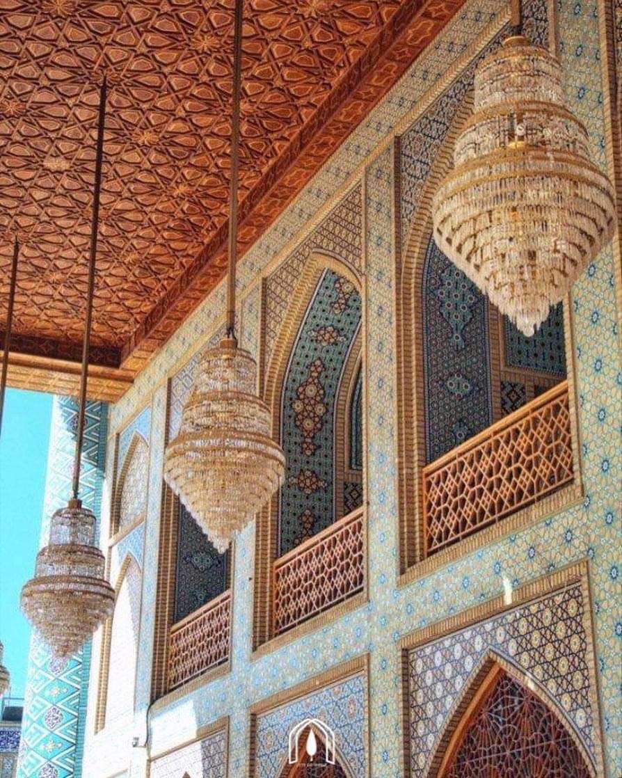 Shah Cheragh, Shiraz pussel på nätet
