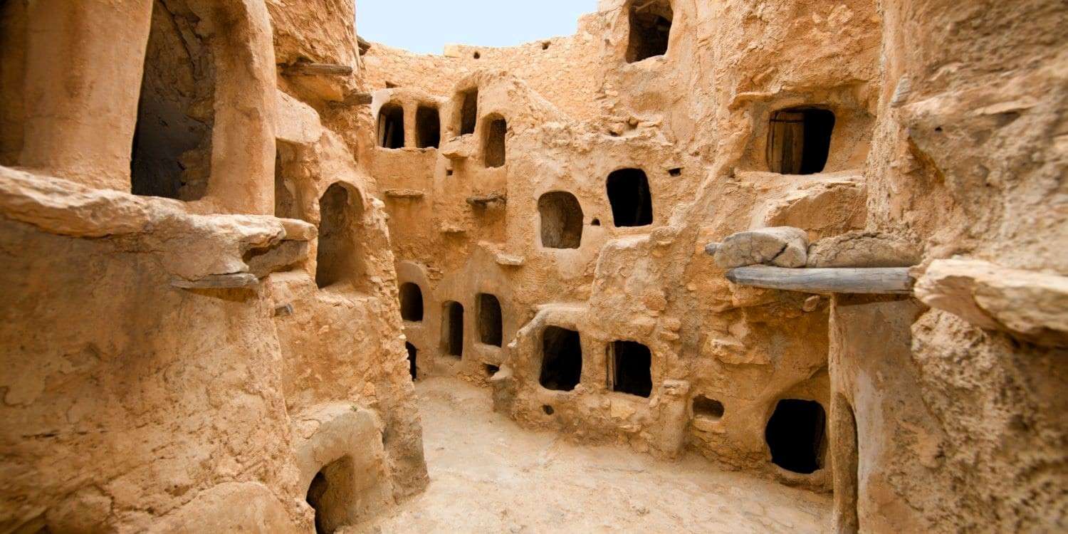 Libya Nalut Desert homes - online puzzle