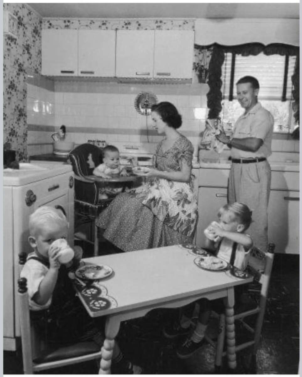 Vackert familjeliv på 1950-talet! Pussel online