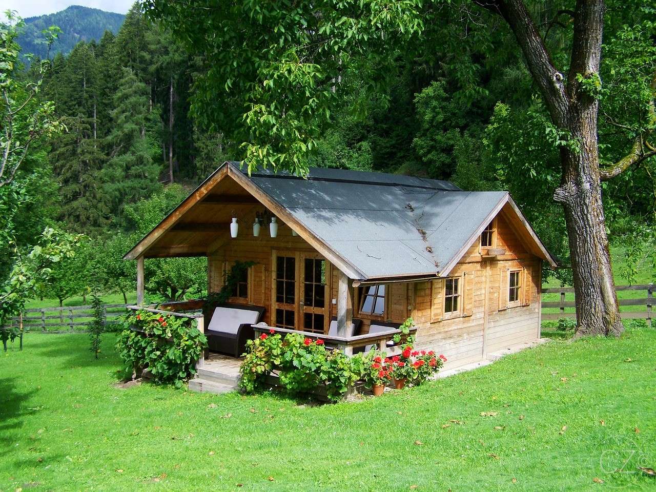 Malý dřevěný dům, Malý dům online puzzle