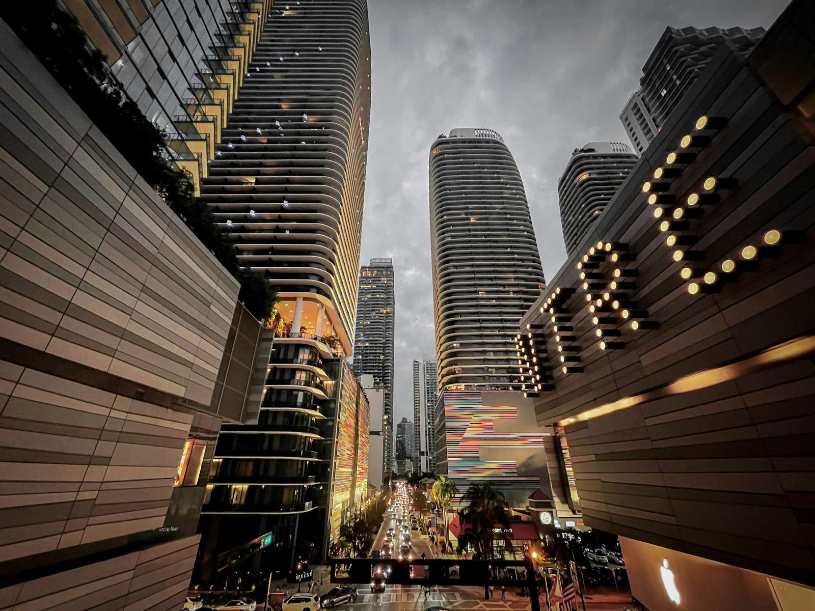 Brickell City Center, Miami jigsaw puzzle online