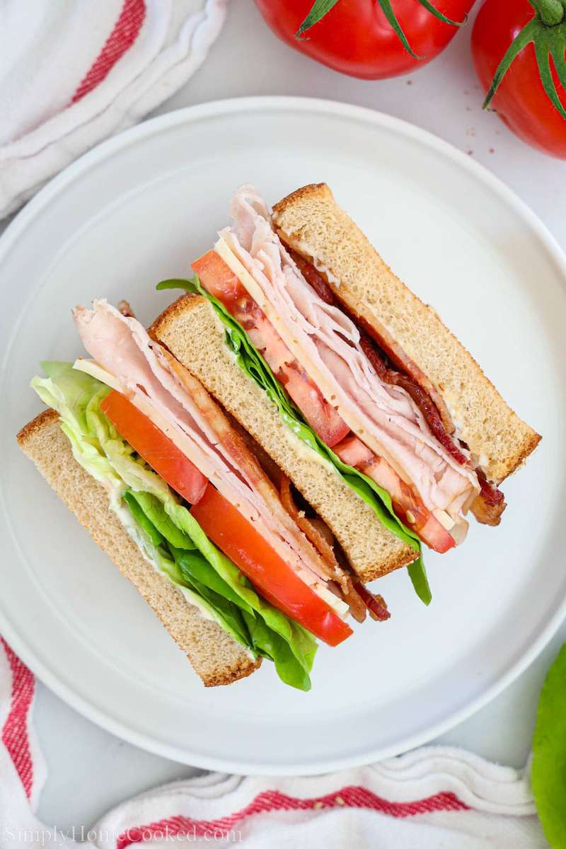 Сэндвич с индейкой на обед онлайн-пазл