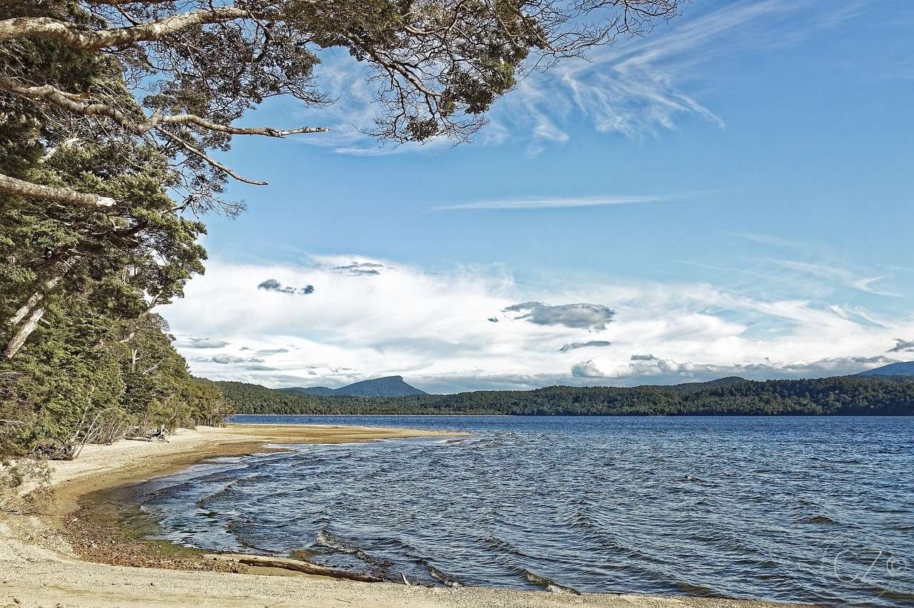 Nieuw-zeeland, Lake hauroko legpuzzel online