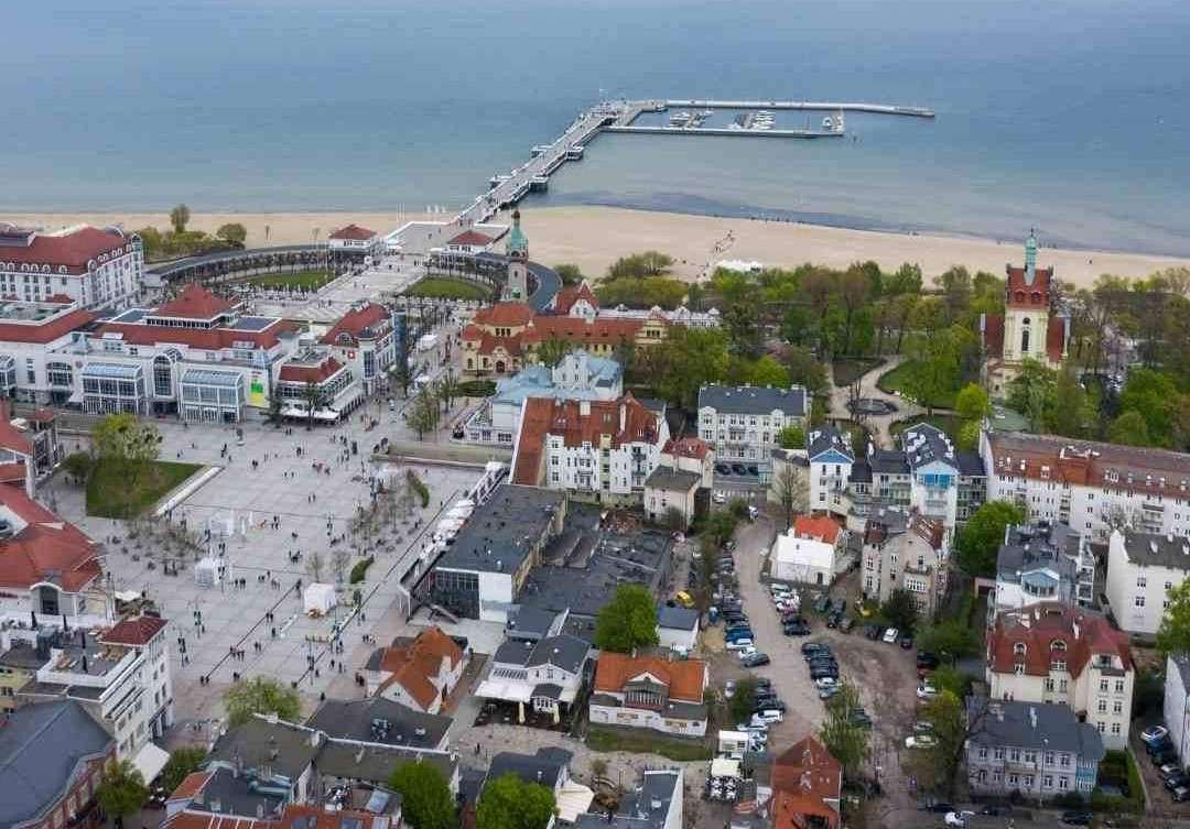 „Monciak“ und der Pier in Sopot Online-Puzzle