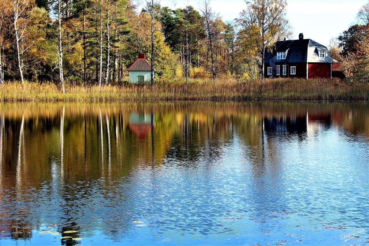 Haus am See, Natur, Wasser. Online-Puzzle