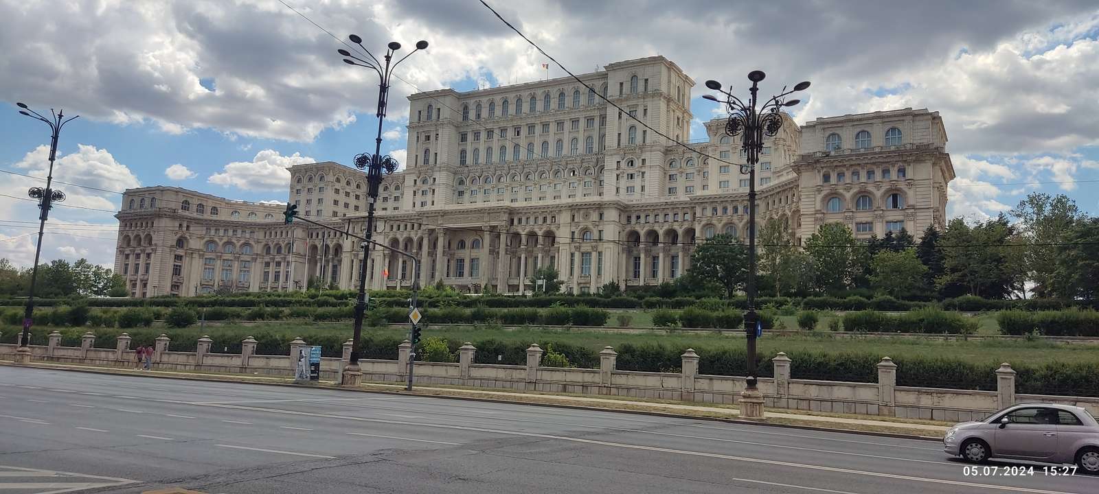 Palais du Peuple Palatul Parliamentului, Bucarest puzzle en ligne