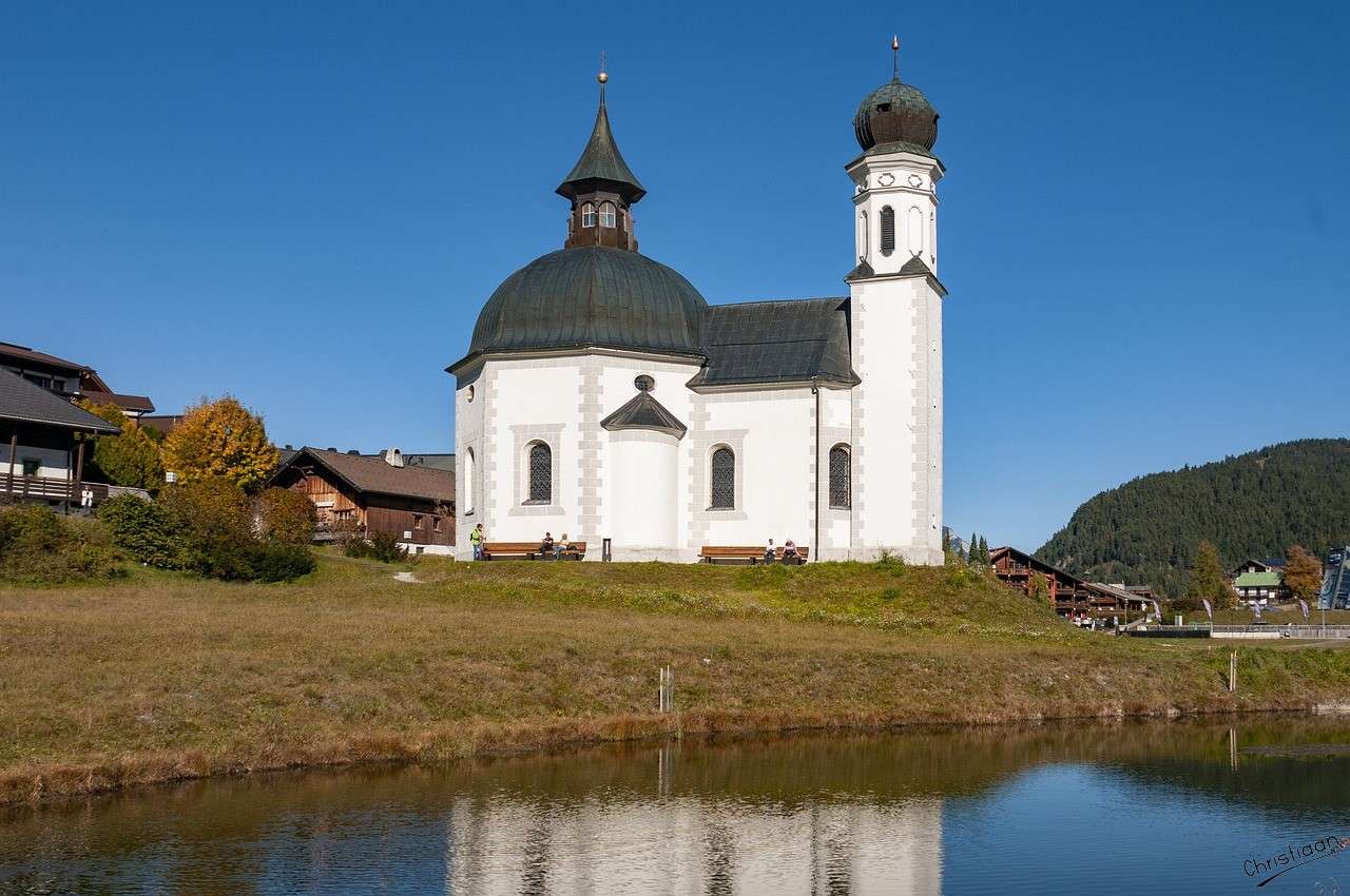 Templom, Vallás, Falu, Tó kirakós online