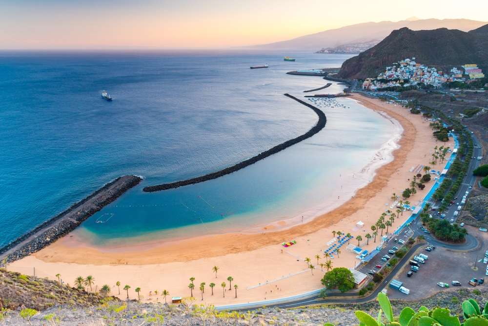 Playa en las Islas Canarias rompecabezas en línea