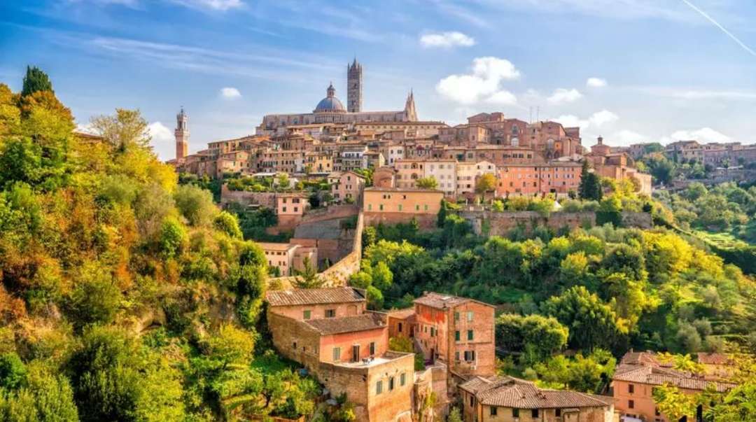 Siena Toxania Italien Pussel online