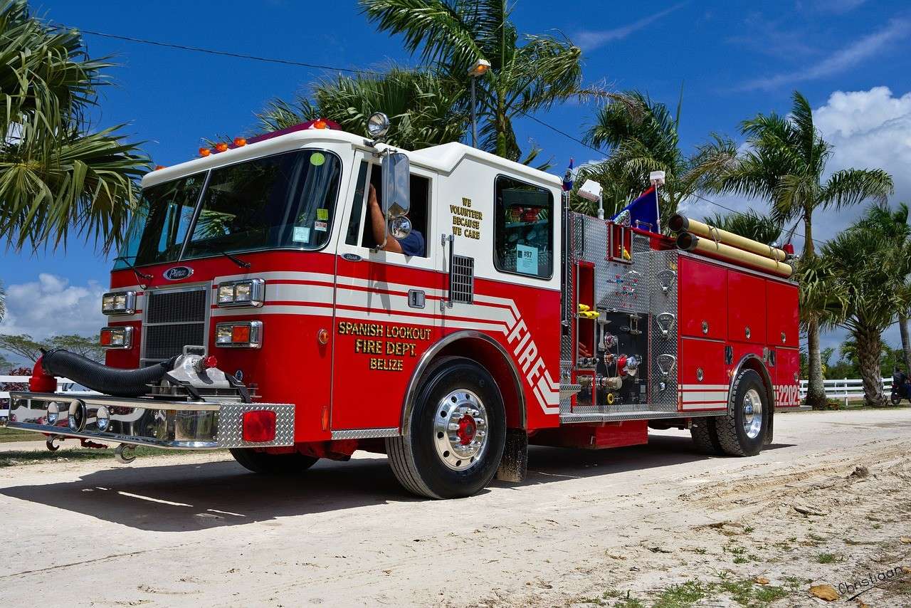 Caminhão de bombeiros quebra-cabeças online