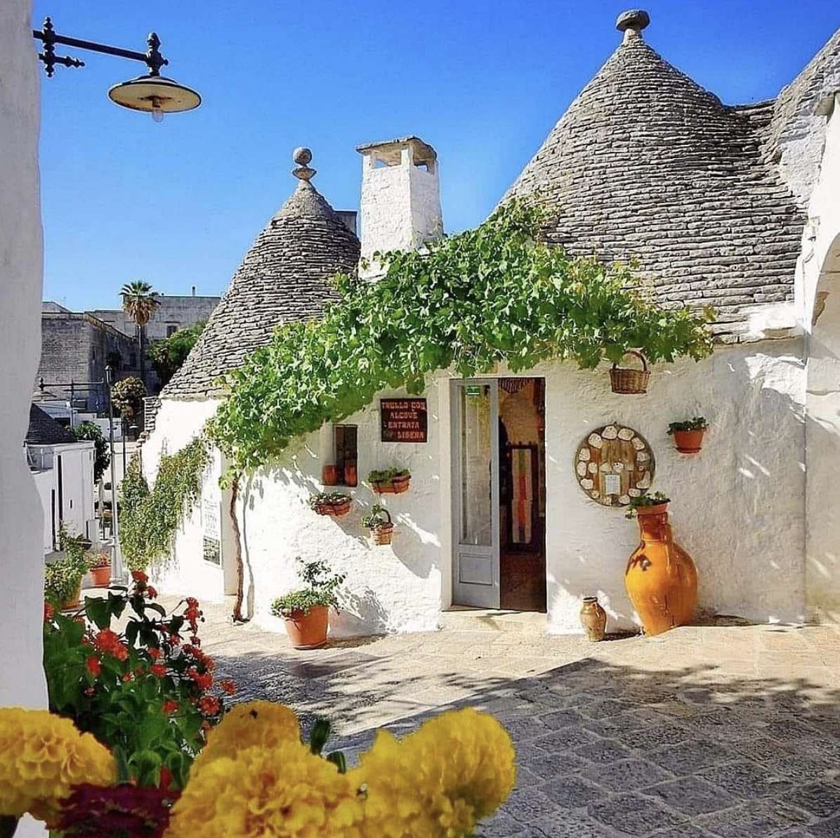 ALBEROBELLO POUILLES jigsaw puzzle online