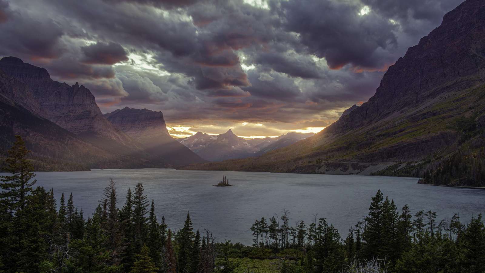 Saint Mary Lake Glacier National Park USA online παζλ