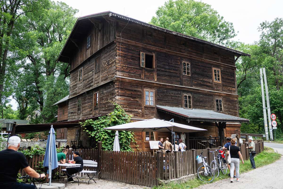 An old wooden house with a tavern online puzzle