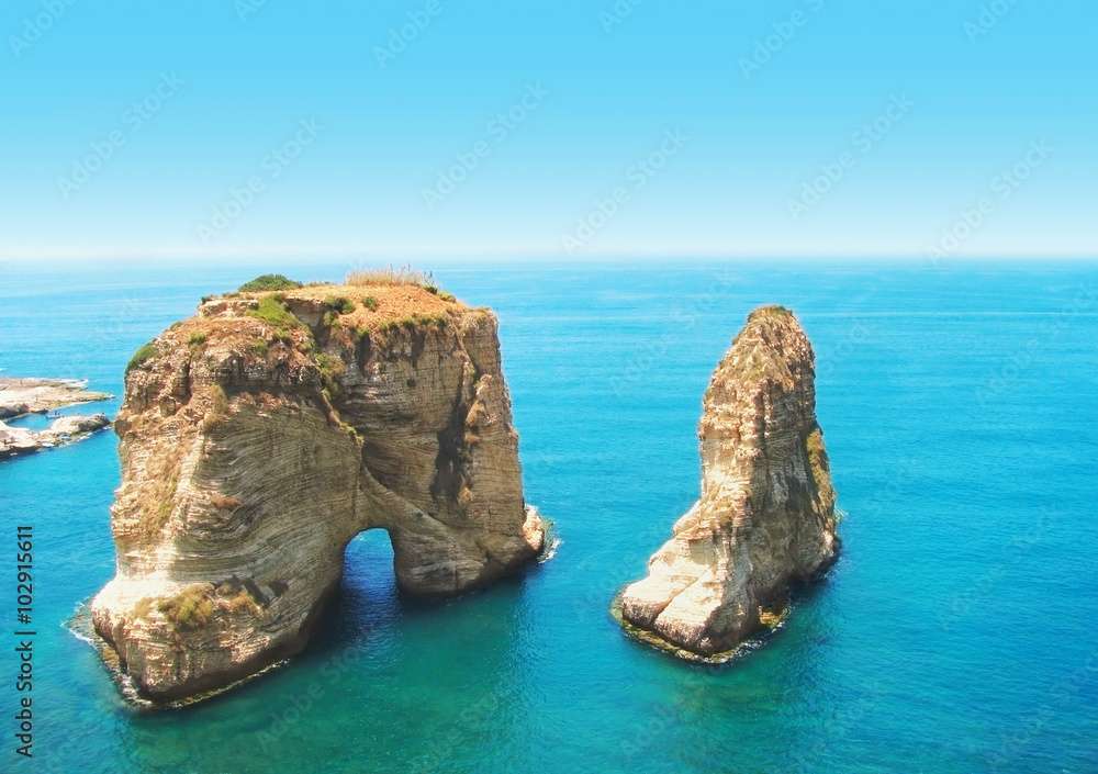 Al Raouche Rocks, Lebanon jigsaw puzzle online