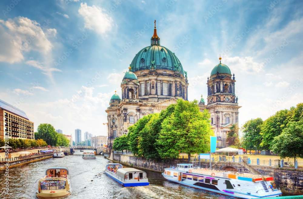 Berlin Cathedral Germany online puzzle