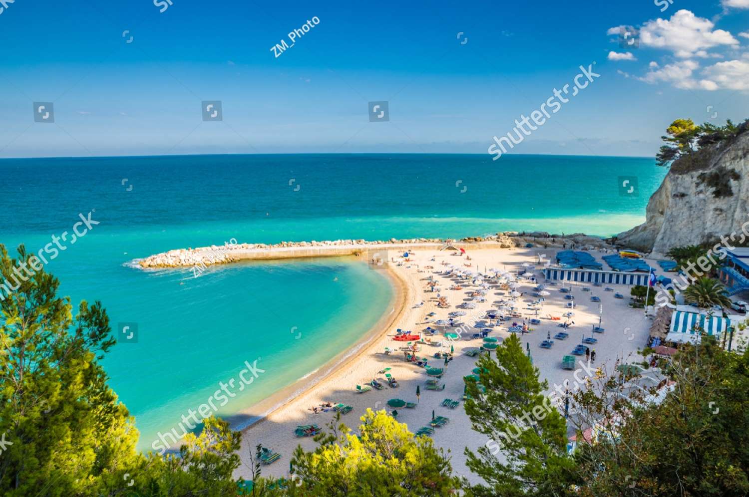 Urbani Beach, Italien pussel på nätet