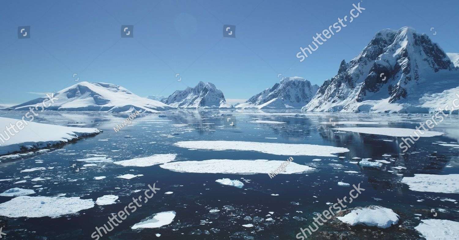 Vue sur la glace de l'Antarctique puzzle en ligne