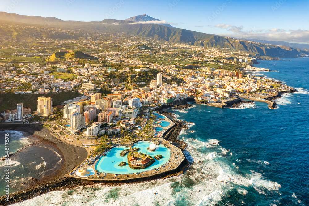 Puerto de la Cruz, Tenerife, Canarische Eilanden online puzzel