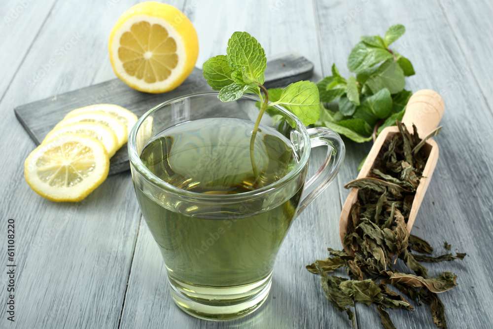 Té de limón y menta rompecabezas en línea