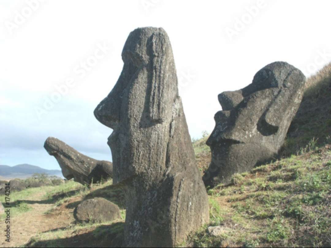 Moai en Islas de Pascua, Chile rompecabezas en línea