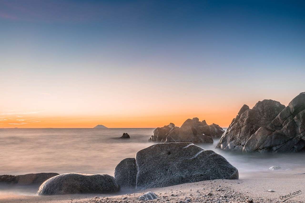 Praia, Ondas, Itália. quebra-cabeças online