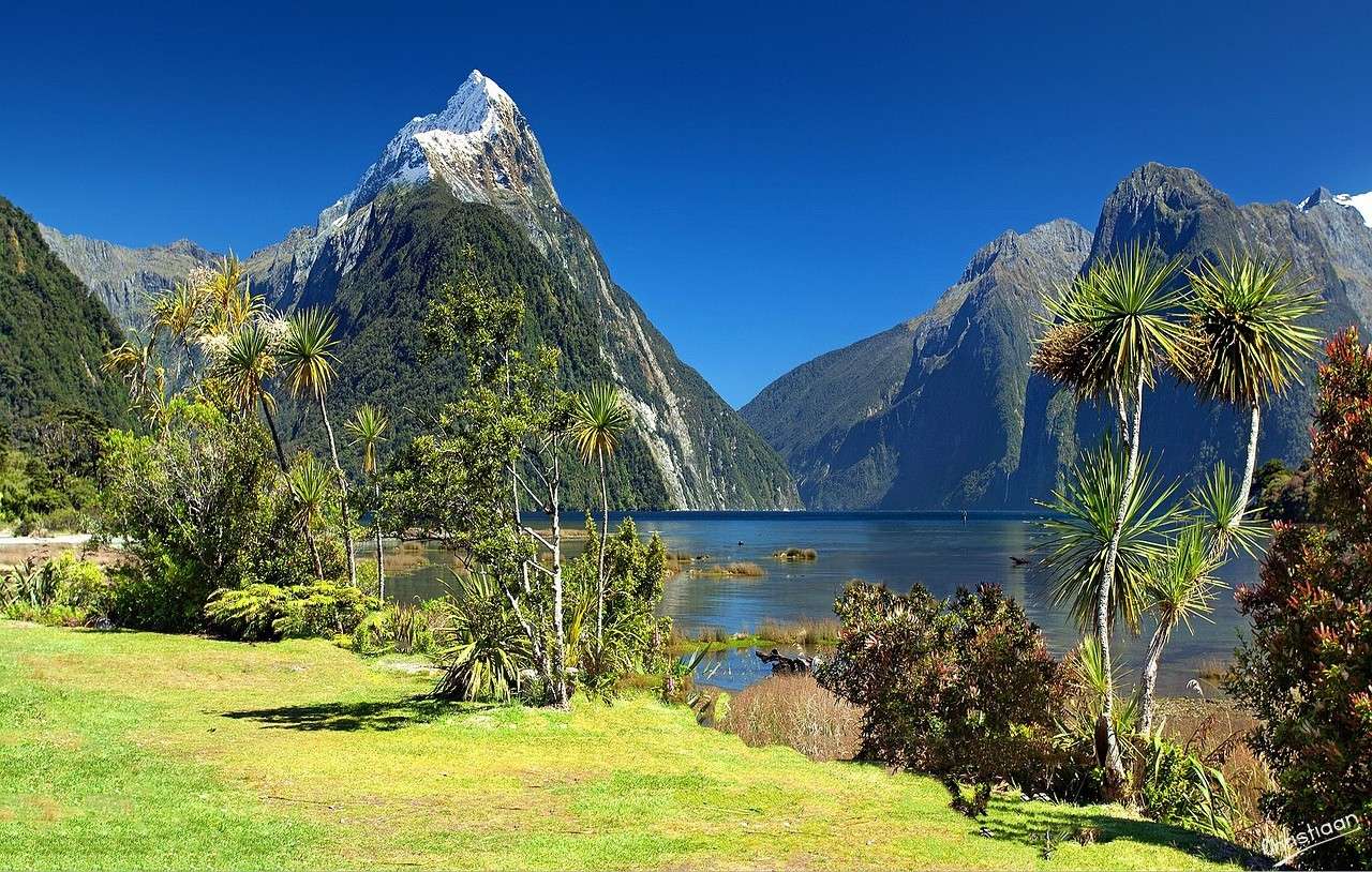 Nova Zelândia, Milford Sound, pico Mitre. quebra-cabeças online