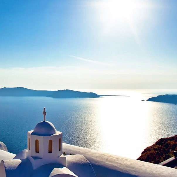 Kapelle auf der Insel Santorini Online-Puzzle