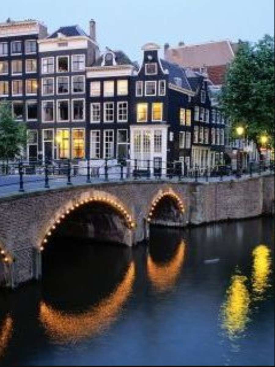 Amsterdam Holland online puzzle