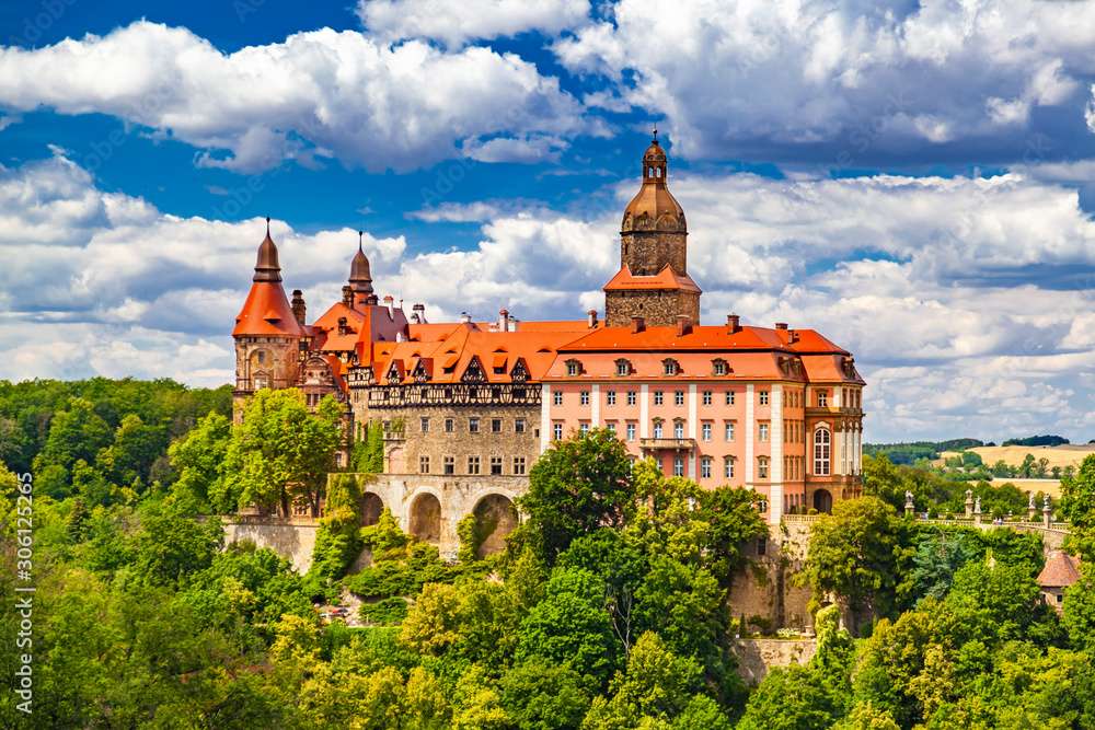 Ksiaz slott pussel på nätet