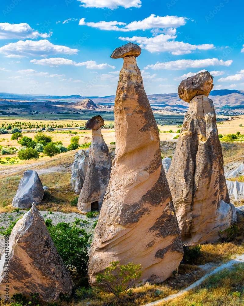 Vreemde rotsformatie Cappadocië, Türkiye online puzzel