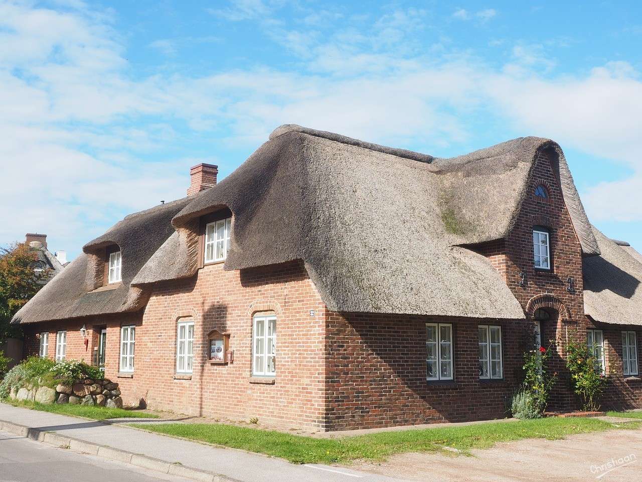 Frisian house, House, Thatched roof. online puzzle