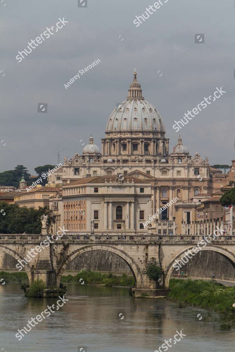 St. Peter's Basilica Rome Italy online puzzle