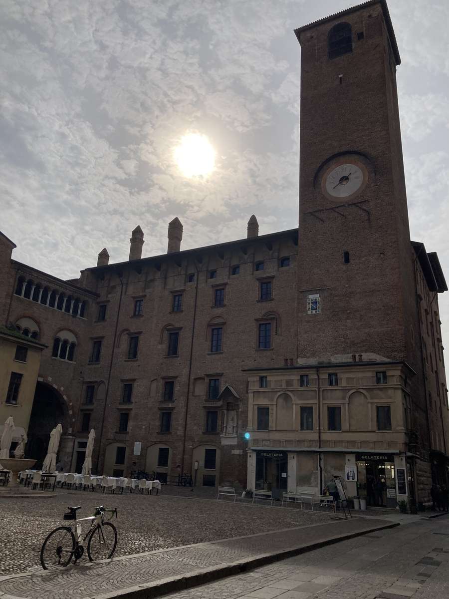 Palacio del Podestá rompecabezas en línea