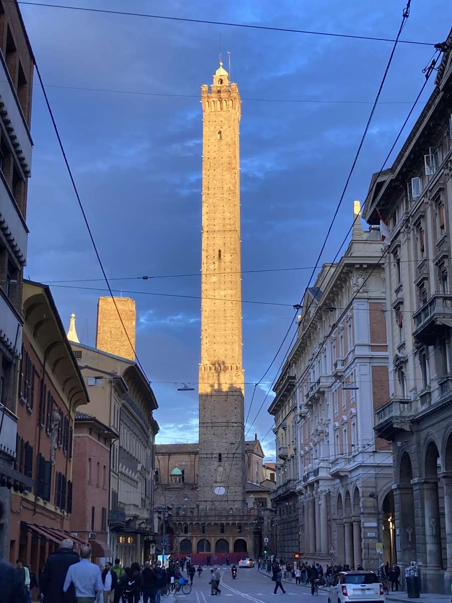 Torre degli Asinelli παζλ online