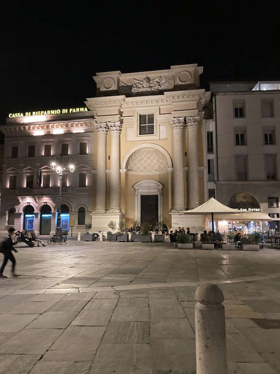 Plaza Garibaldi Parma rompecabezas en línea