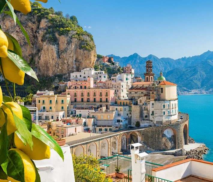 La ciudad costera de Amalfi rompecabezas en línea