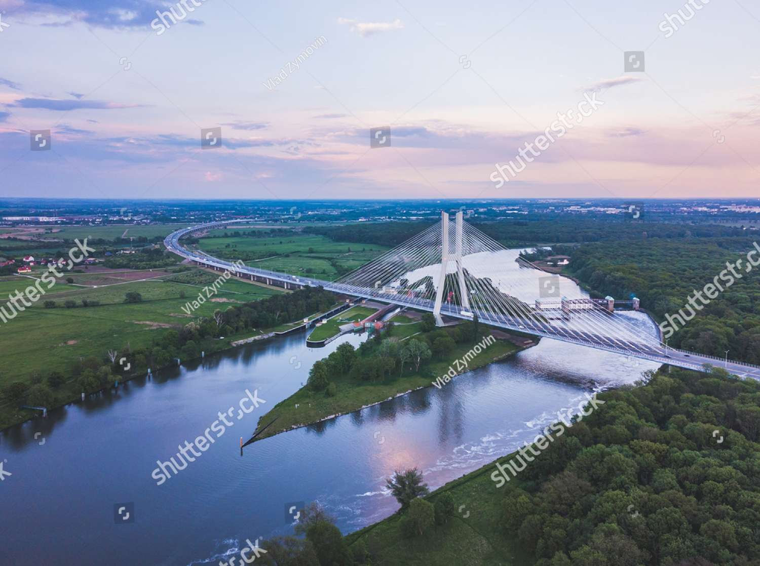 Moderne Brücke über die Oder Online-Puzzle