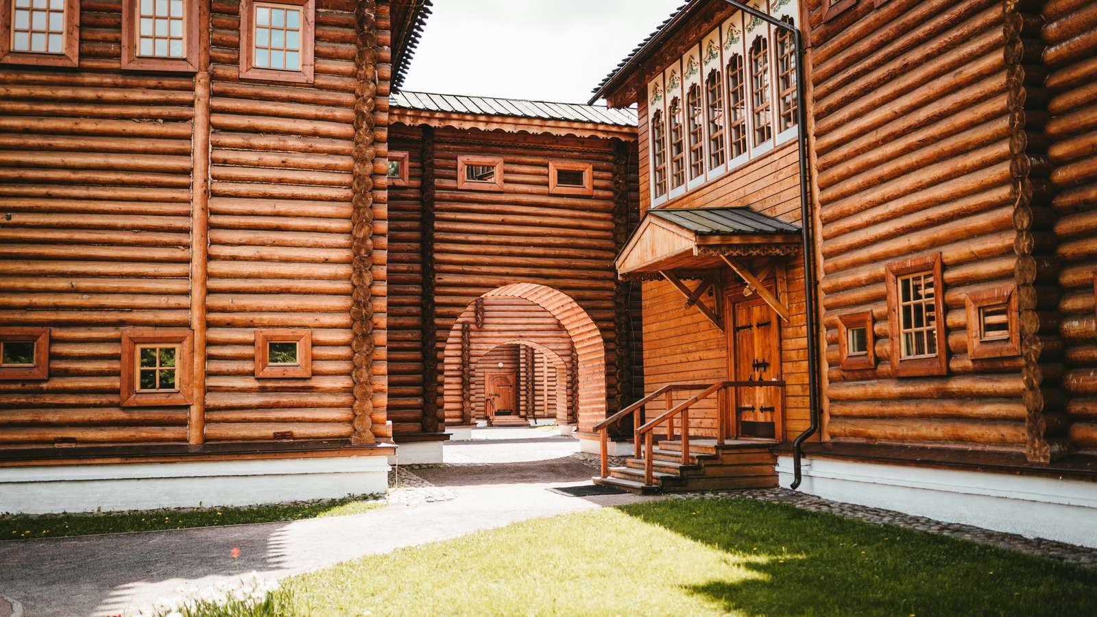 Aleksey Mikhailovich wooden palace jigsaw puzzle online