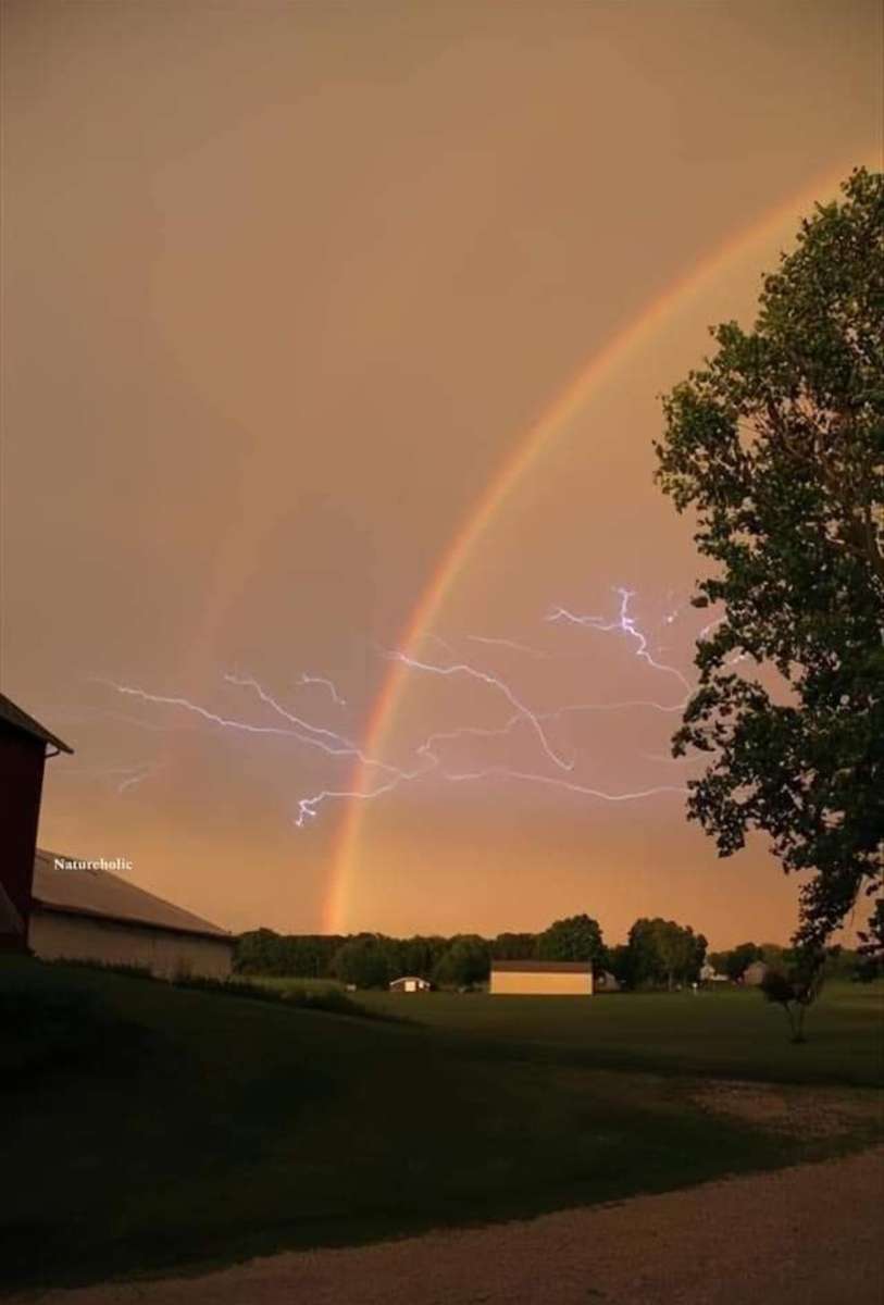 Prachtig uitzicht tijdens een storm legpuzzel online