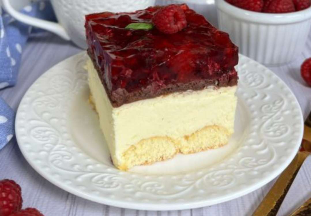 Cheesecake cu zmeură jigsaw puzzle online