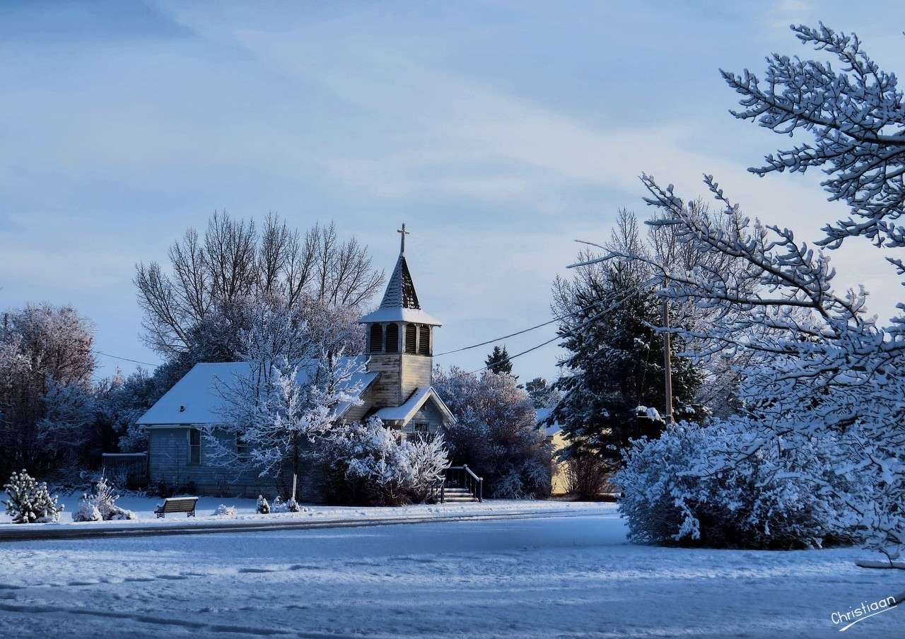 Snö, kyrka, vinterlandskap. Pussel online