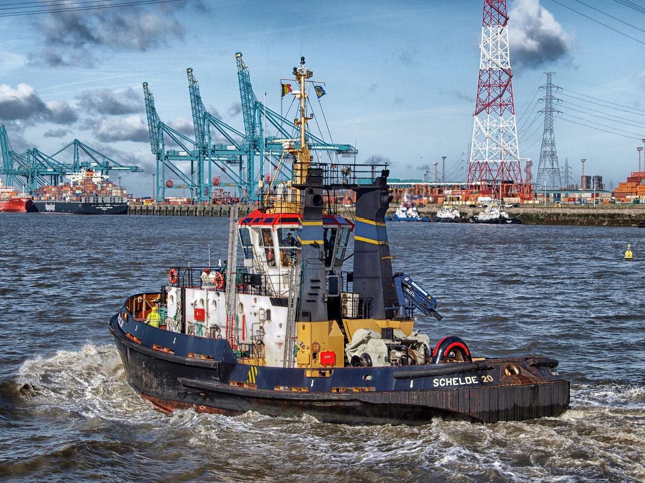 Barco en el mar rompecabezas en línea